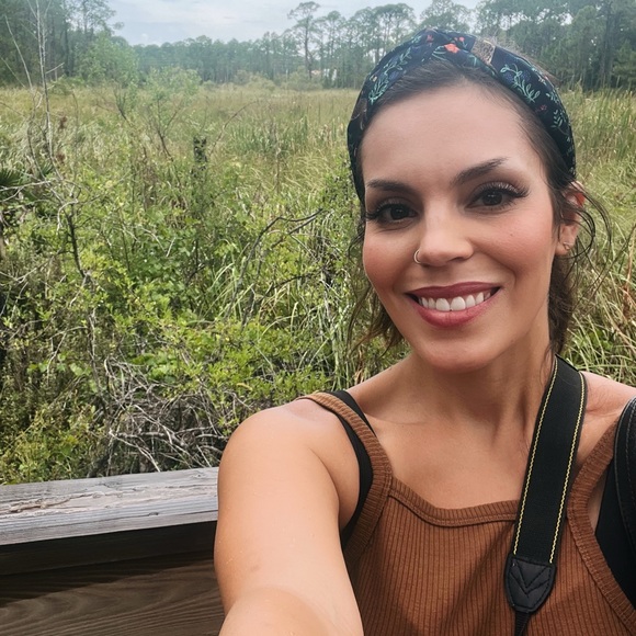 Meet your Posher, Rachel - Picture 1 of 1